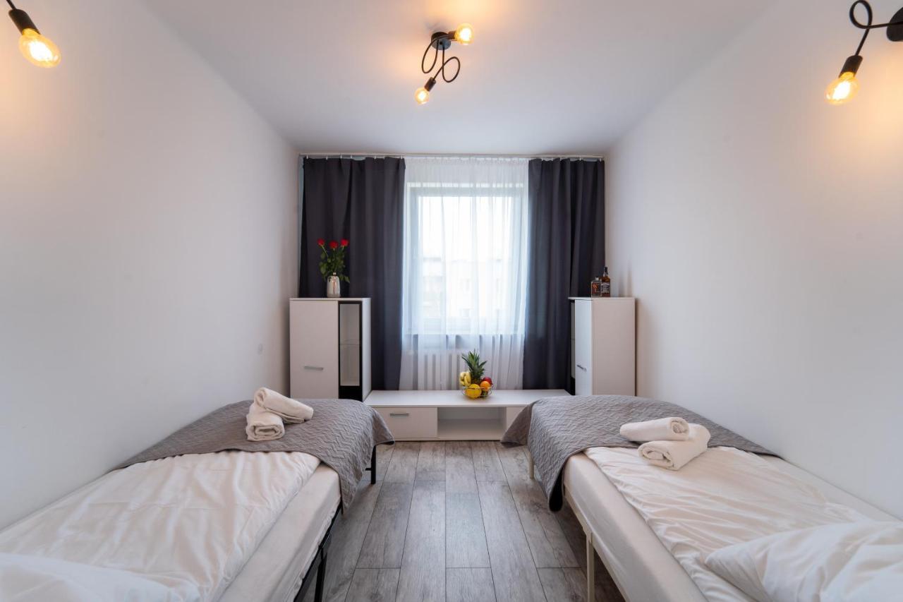 Nero Apartment